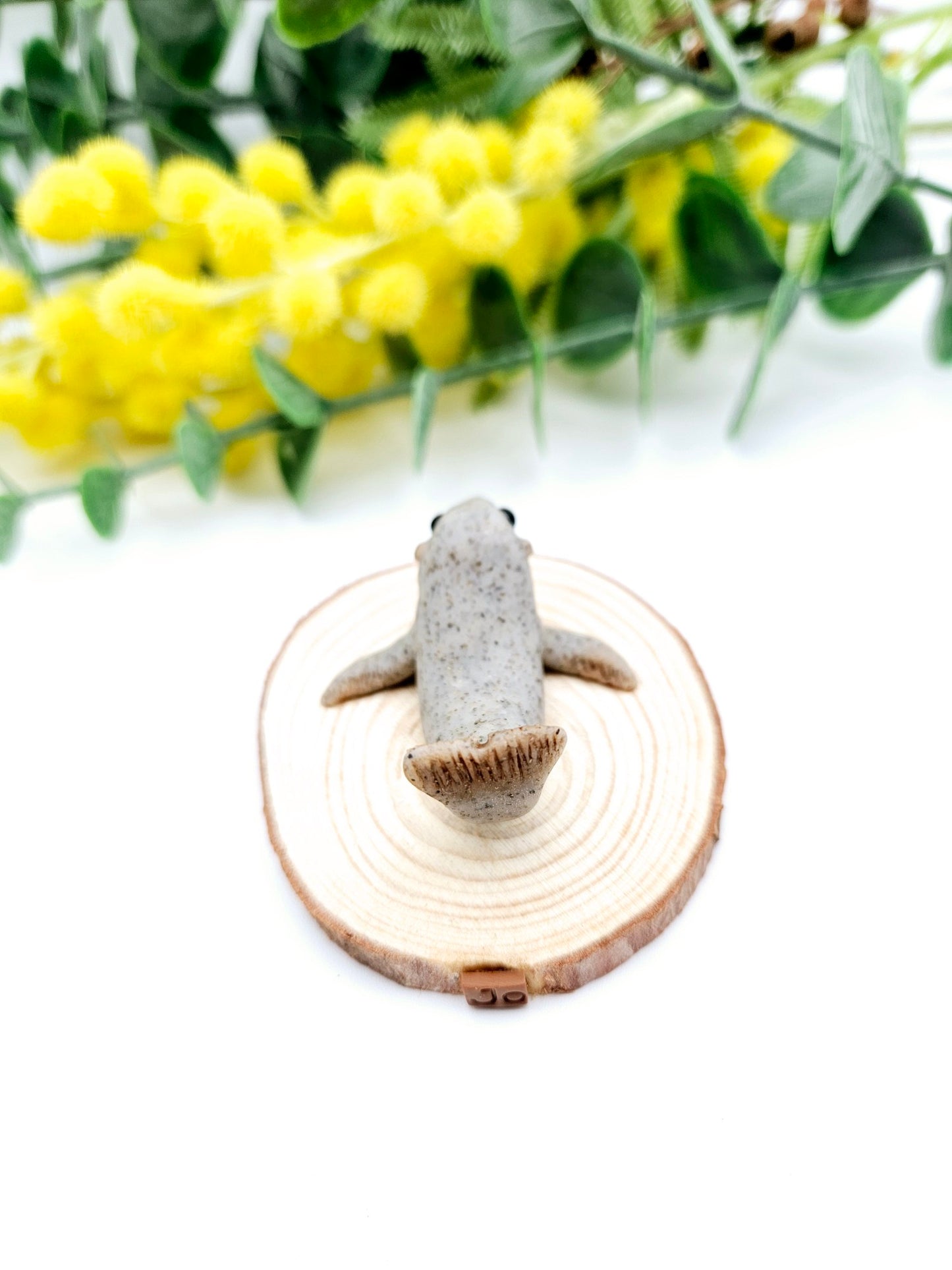 Seal miniature sculpture