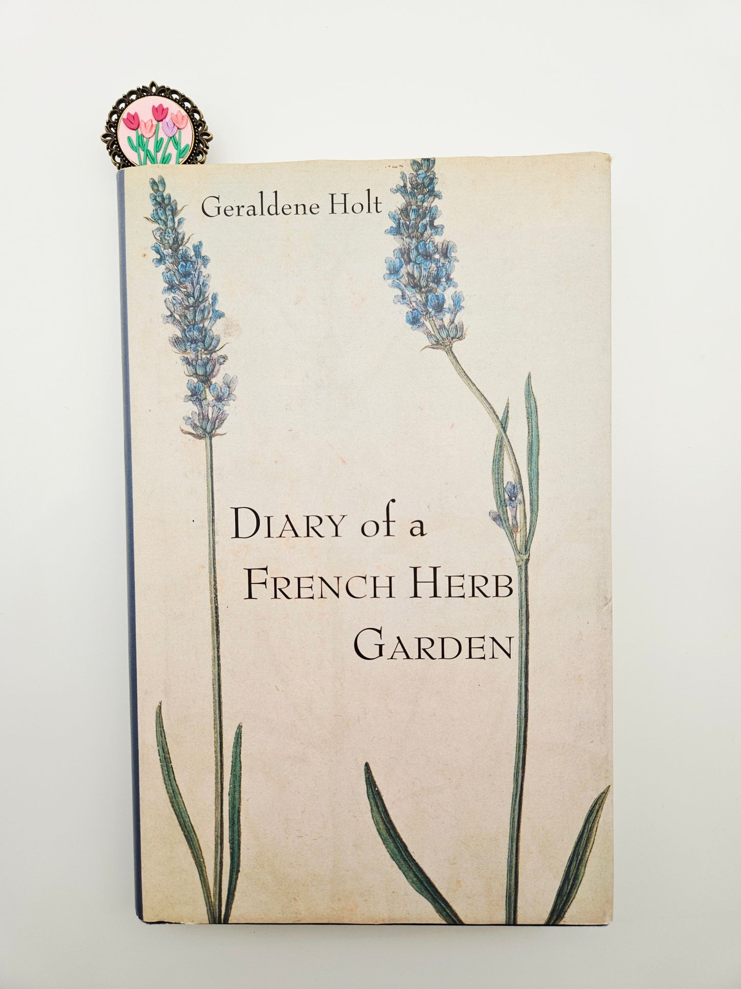 Bookmark vintage style - tulip tape measure