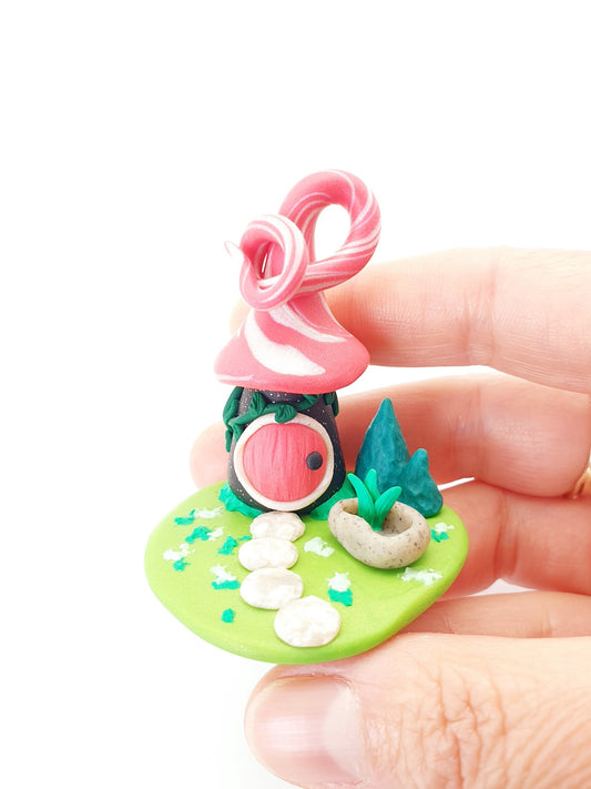 Blue Wren mushroom cottage - pretty in pink