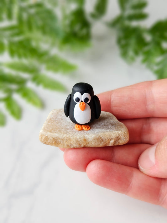 Fairy Penguin miniature sculpture