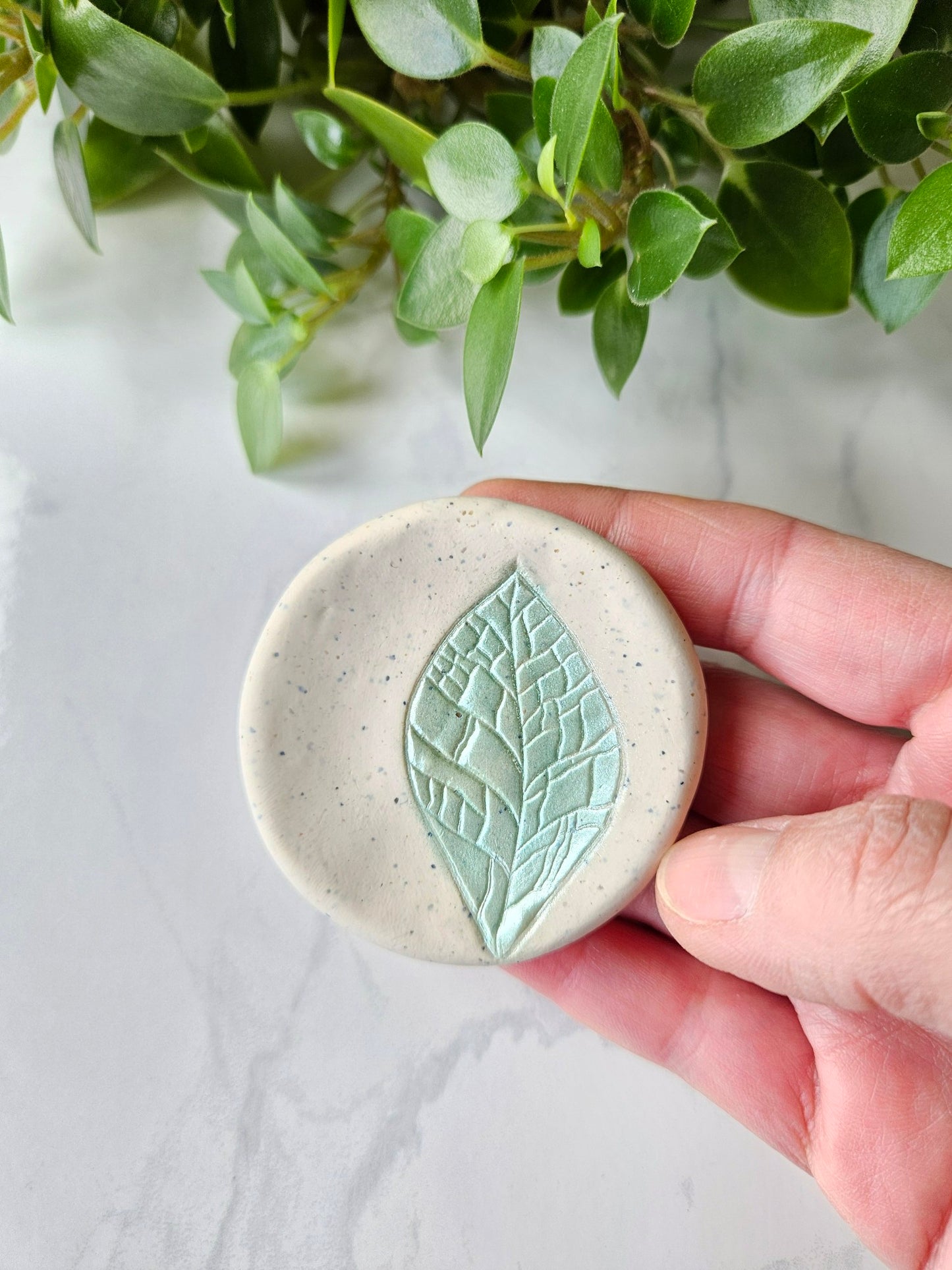 Ring dish - green shimmery leaf imprint