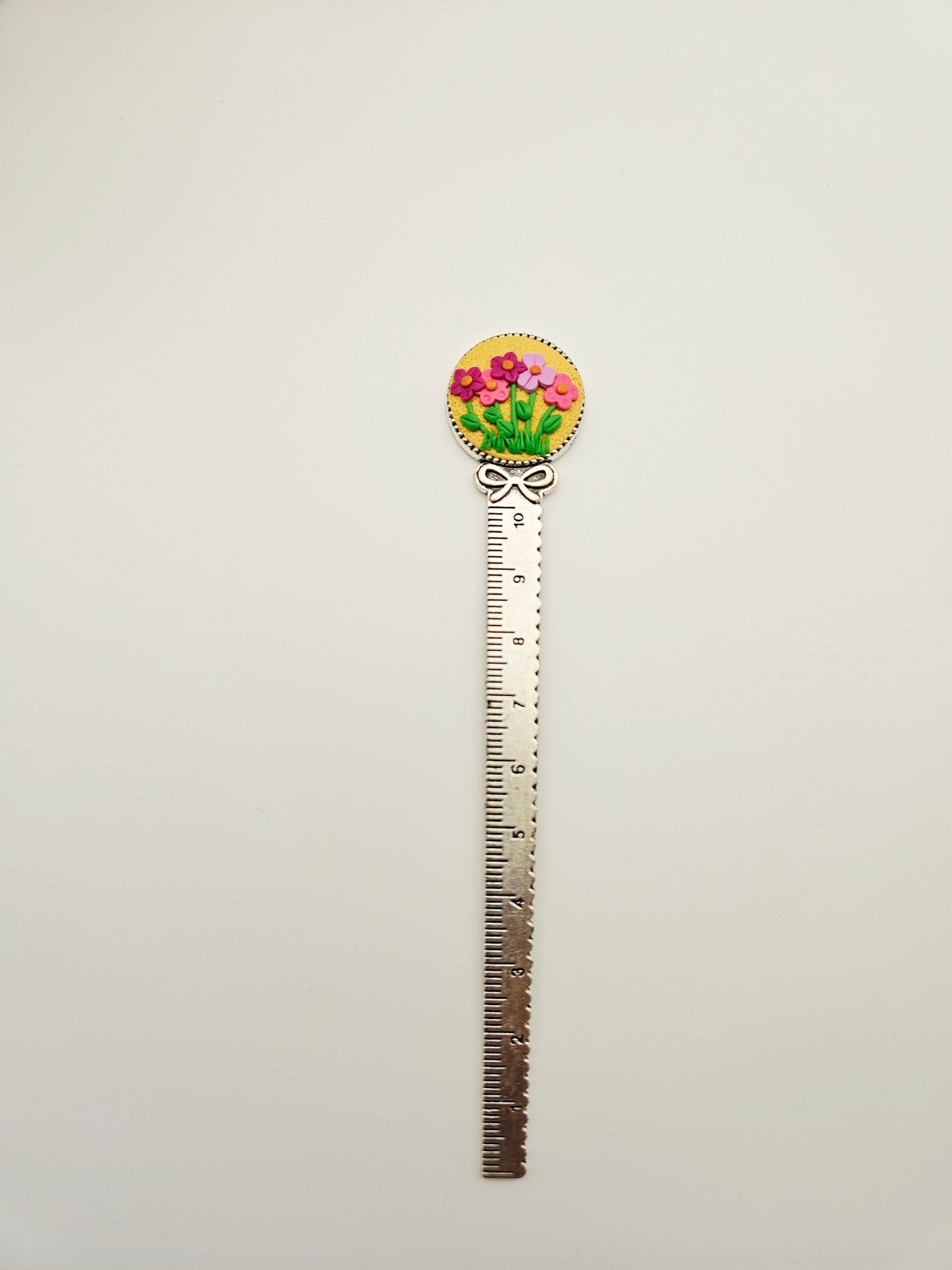 Bookmark vintage tape measure - sunrise flower field