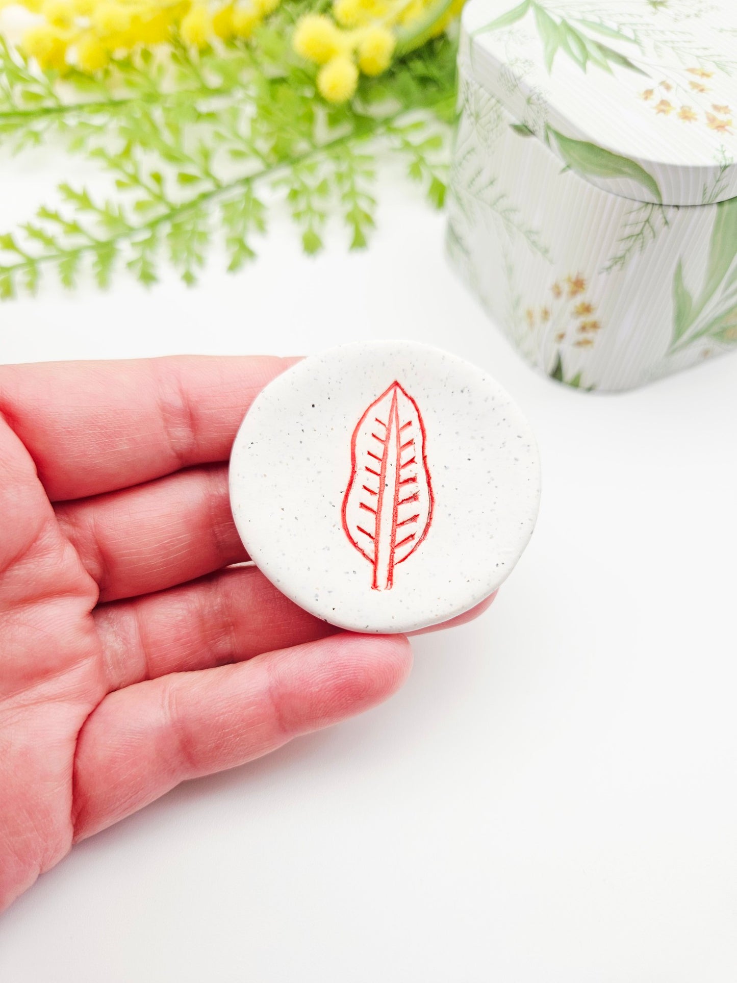 Ring dish - red leaf imprint