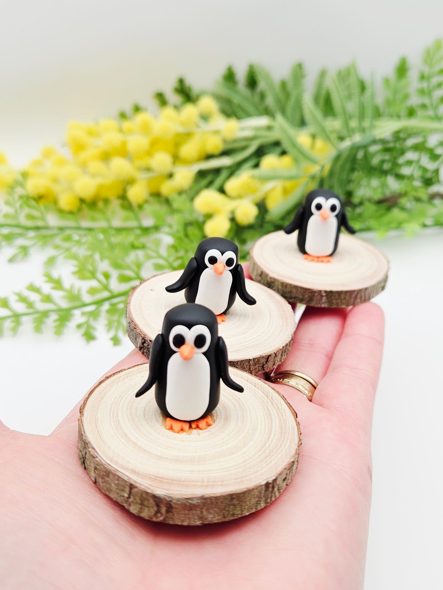 Fairy Penguin miniature sculpture