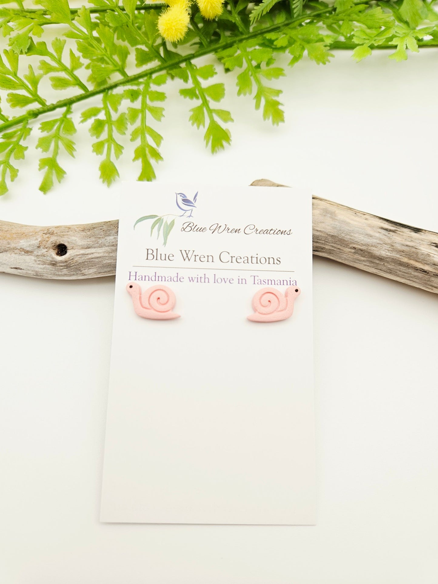 Earring studs - pink snails