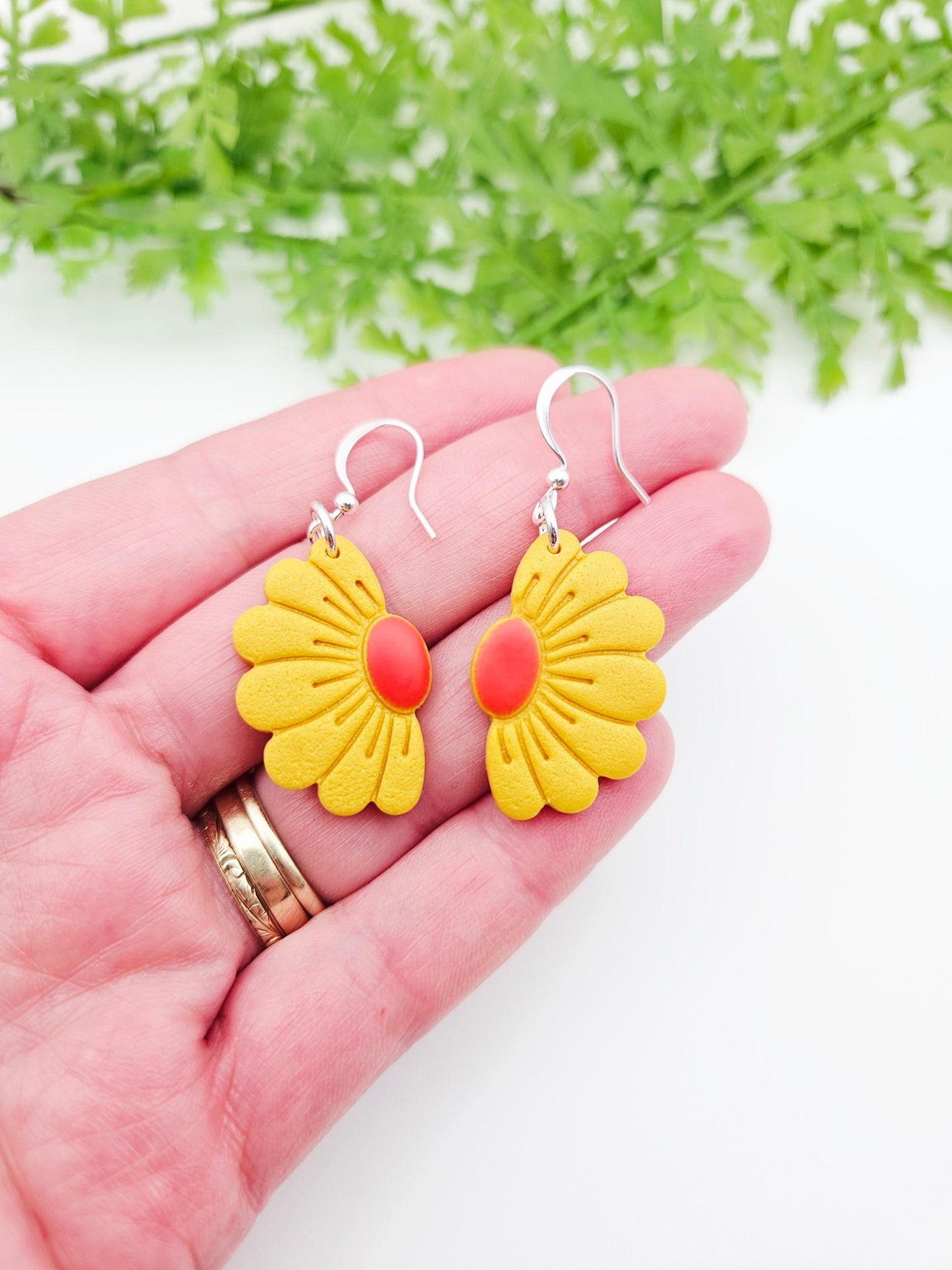 Earring dangles - retro half flower