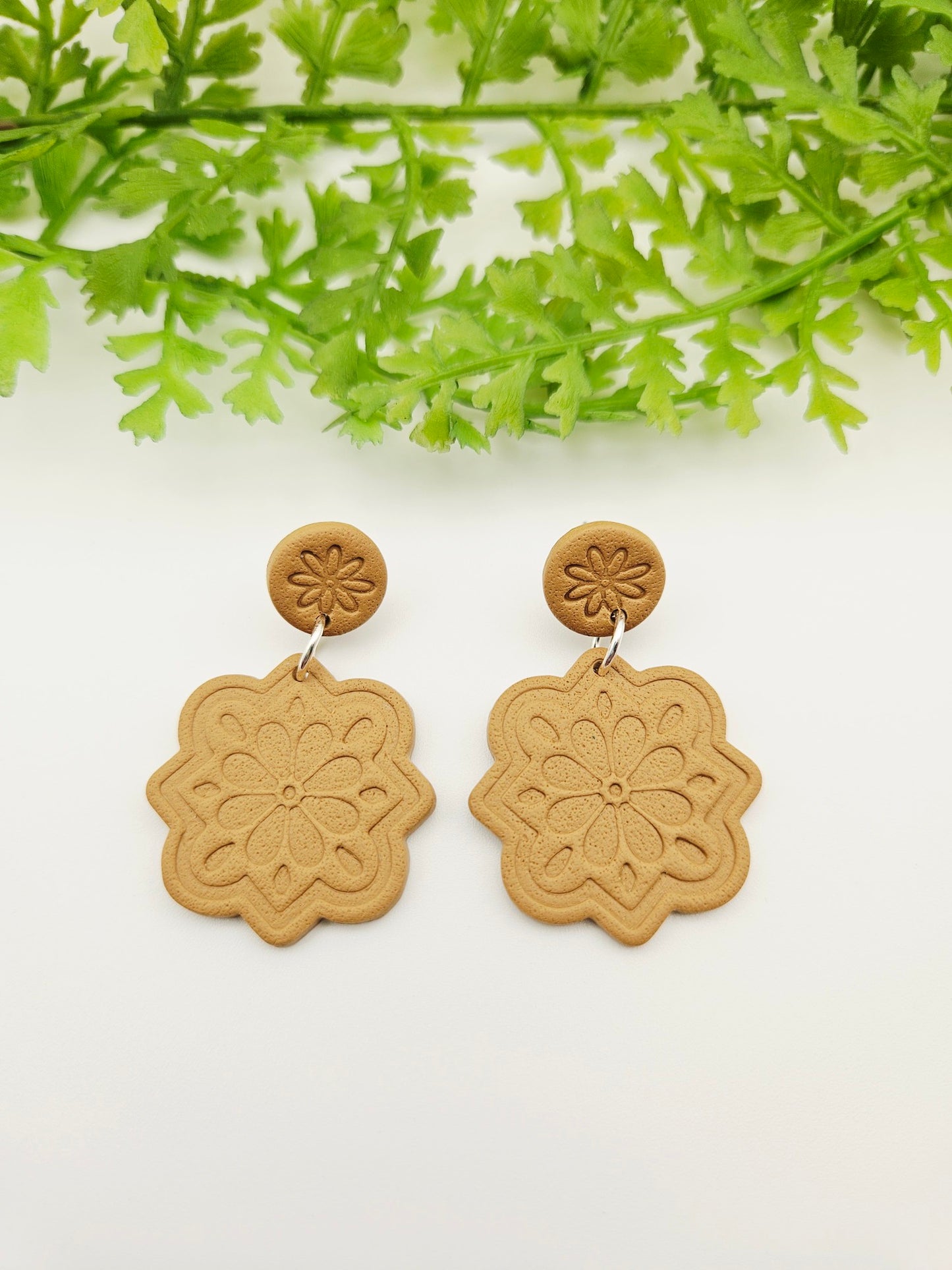 Earring dangles -  Savannah in biscoff