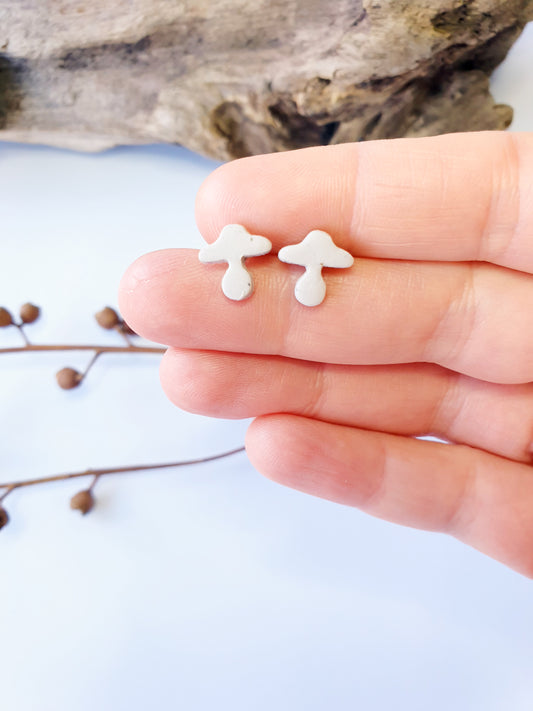 Earring studs - Tiny earth mushrooms